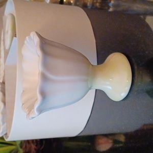 Pottery Barn Tulip Egg Cups (4)